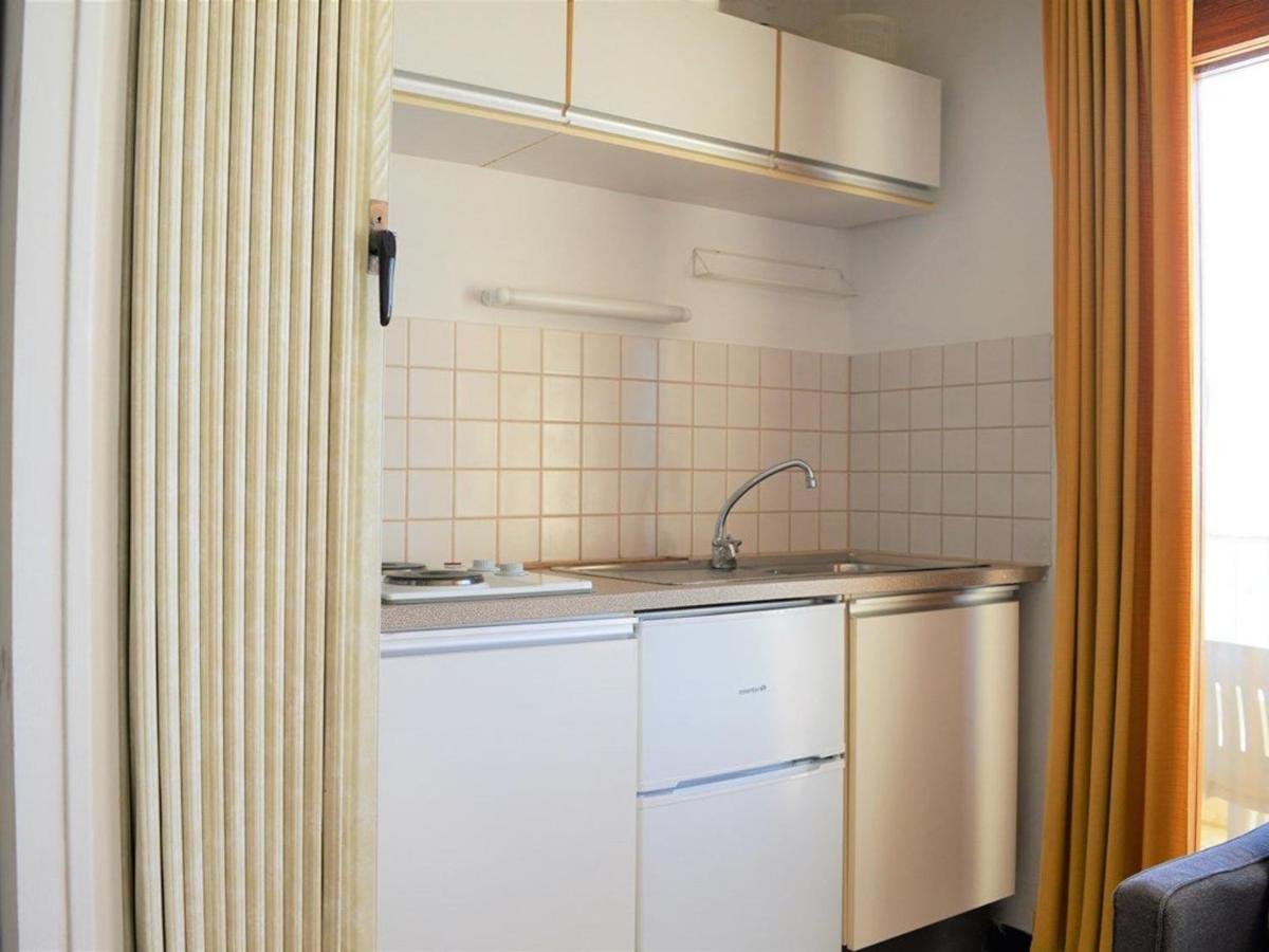 Studio Sur Plage Cavaliere Avec Terrasse, 1Er Etage, 2 Couchages - Fr-1-251-80 Le Lavandou Exterior foto